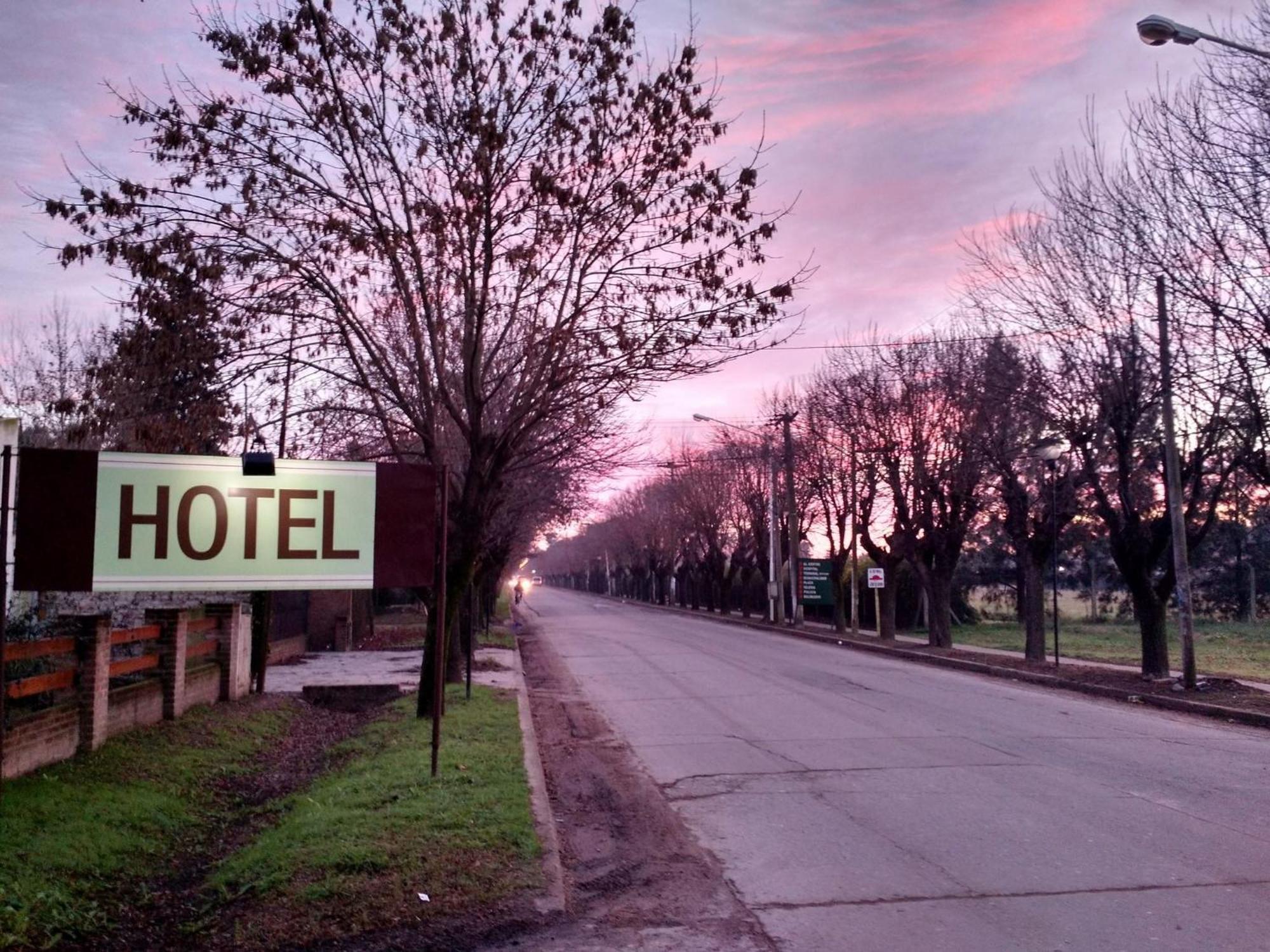 Hotel Carmen De Areco Luaran gambar