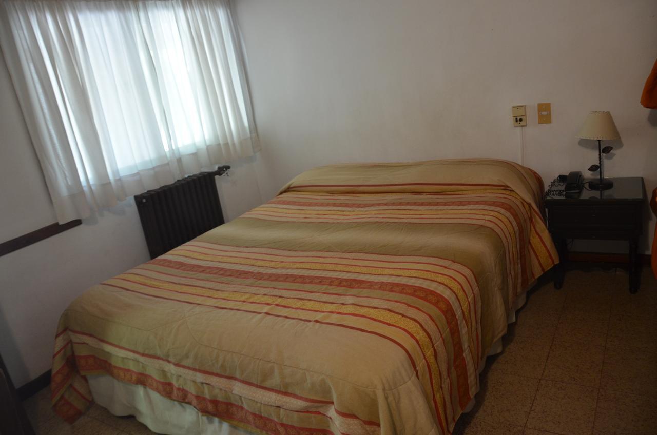 Hotel Carmen De Areco Luaran gambar